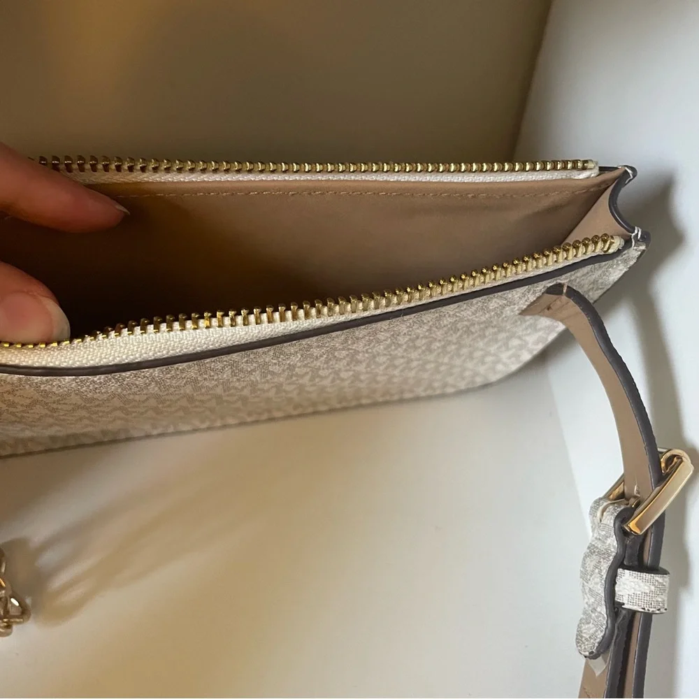 Michael Kors Fanny Pack Belt Bag with Chain Closure fall purse